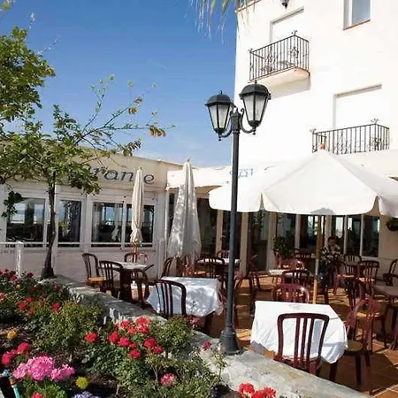 Hotel Al-andalus 3*