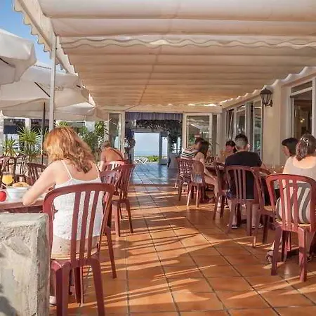 Otel Al-andalus Nerja